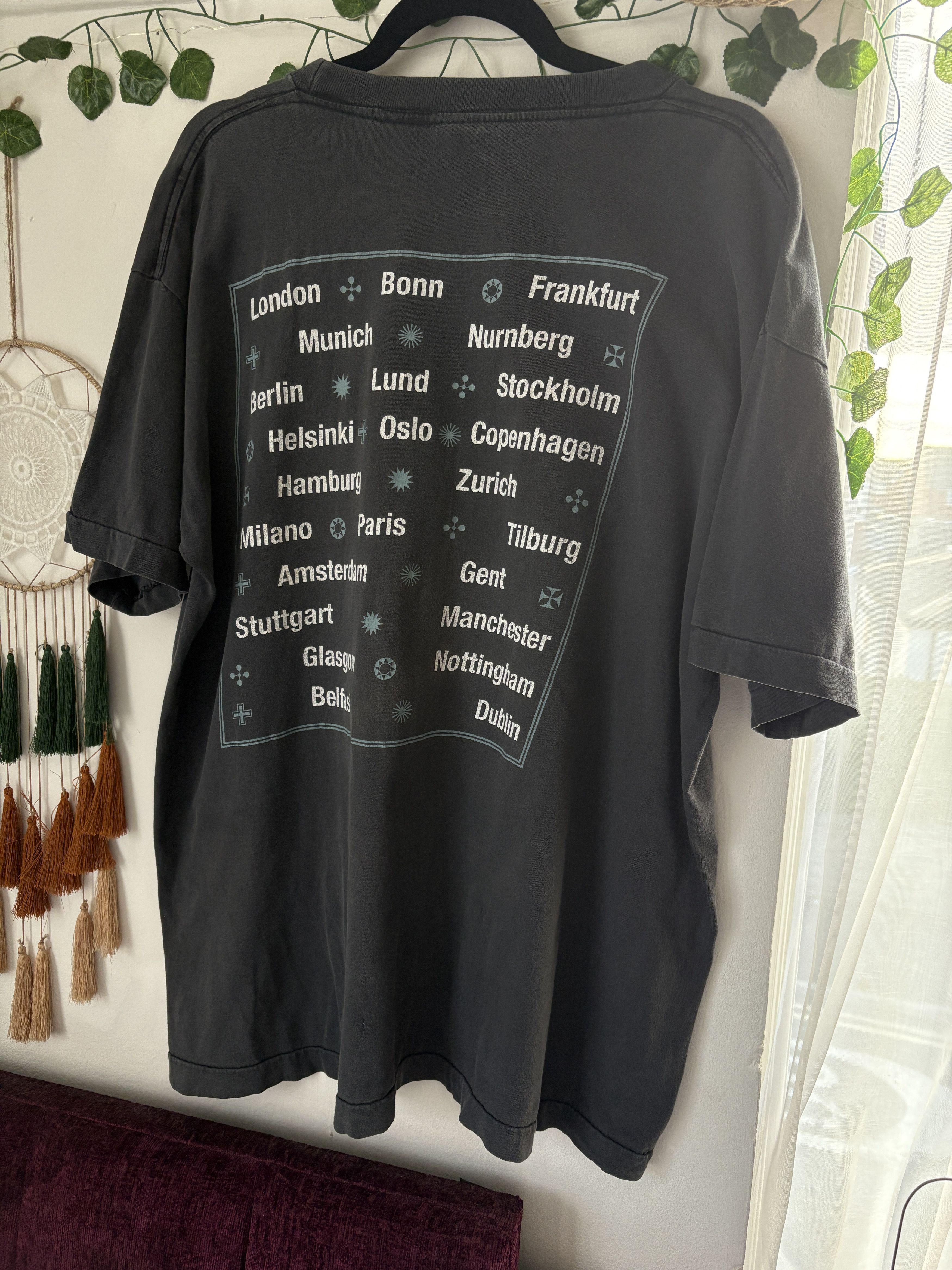 Band Tees Rare 90’s Vintage Alice in Chains X-Ray European Tour Shirt Size US XL / EU 56 / 4 - 9 Thumbnail
