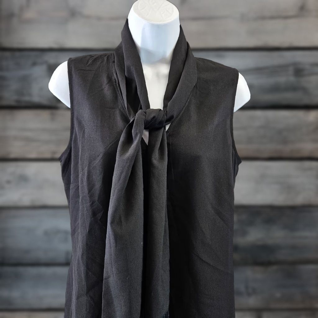 Vintage Cabi 3430 Blouse Solid Black Fringe Button Front Sleeveless Womens Sz S Size S / US 4 / IT 40 - 1 Thumbnail