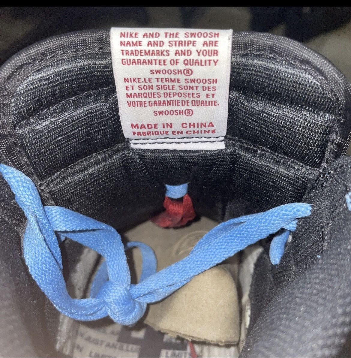 Nike Air jordan 1 High OG ‘Fearless’ (READ DESCRIPTION) Size US 10 / EU 43 - 13 Thumbnail