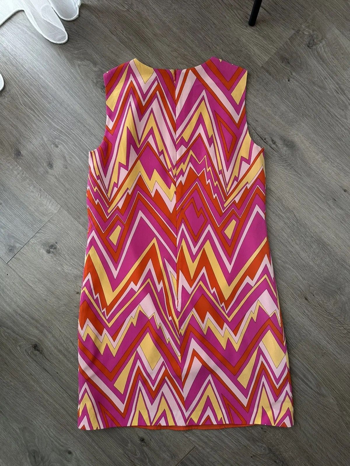 Missoni Vintage Missoni Sleeveless Retro Zigzag Silk Shift Dress Size M / US 6-8 / IT 42-44 - 10 Thumbnail