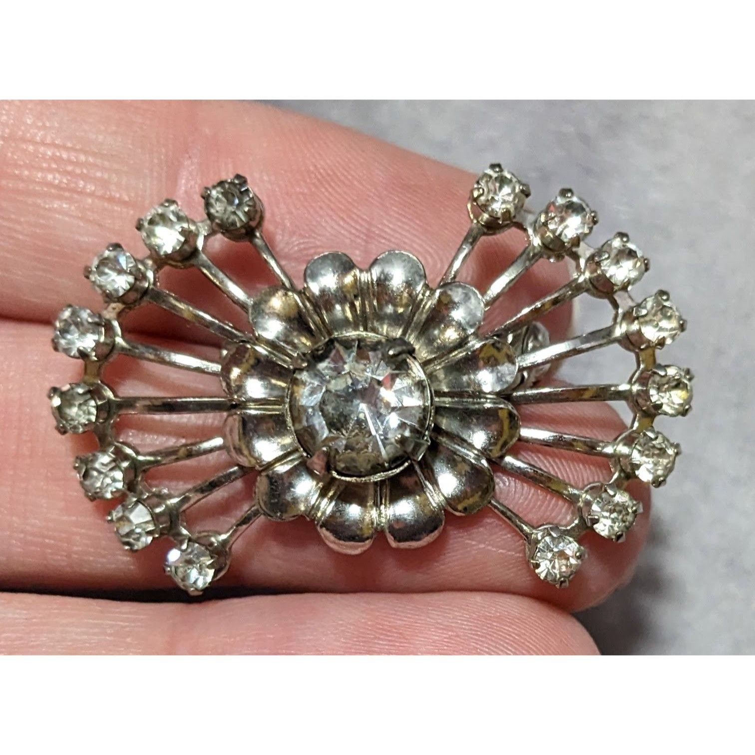 Other Vintage 50s Atomic Sunburst Silver Tone Rhinestone Brooch Size ONE SIZE - 5 Thumbnail
