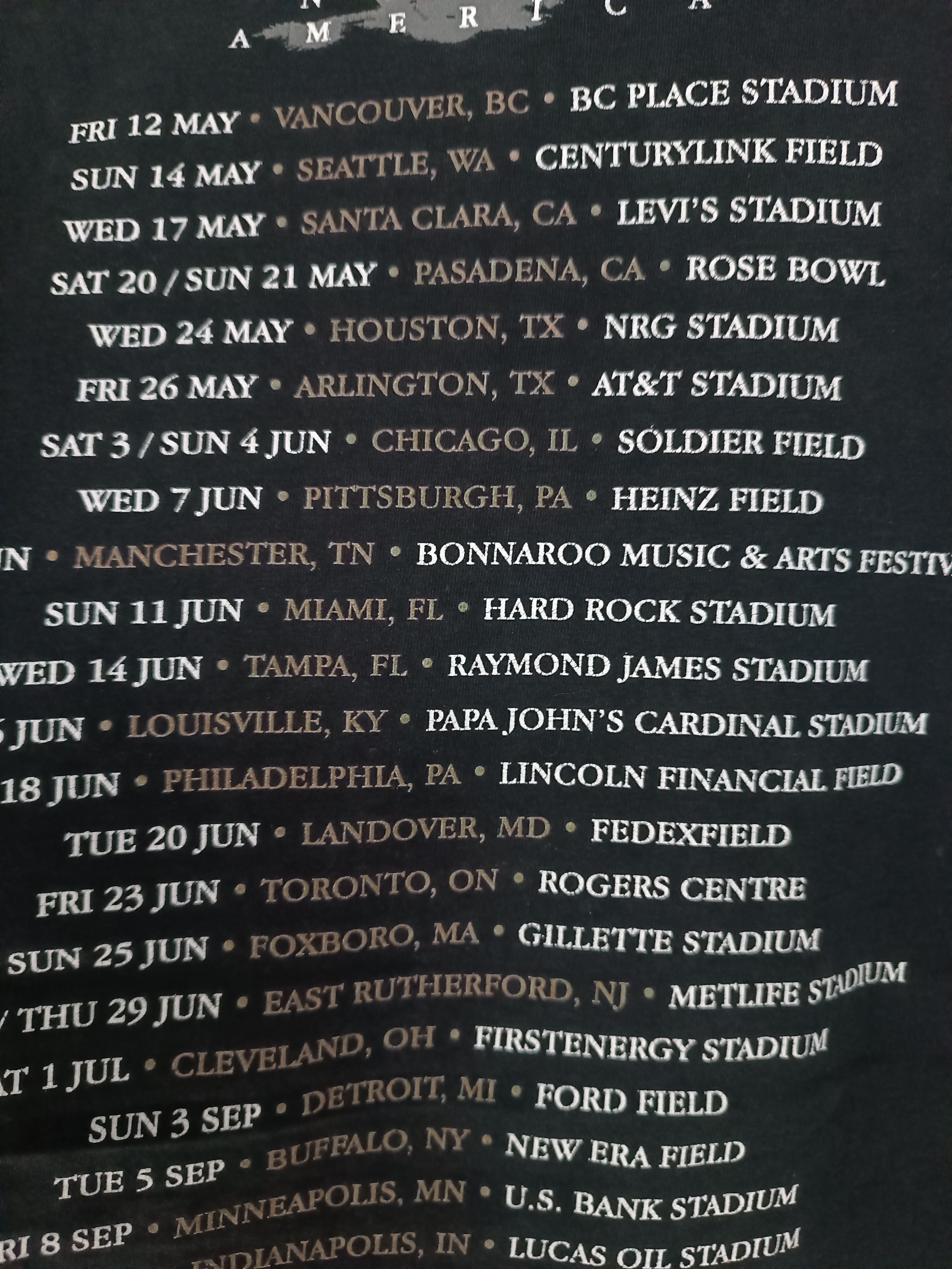 Band Tees VINTAGE 2017 U2 JOSHUA TREE NA TOUR rem oasis who Size US M / EU 48-50 / 2 - 16 Thumbnail