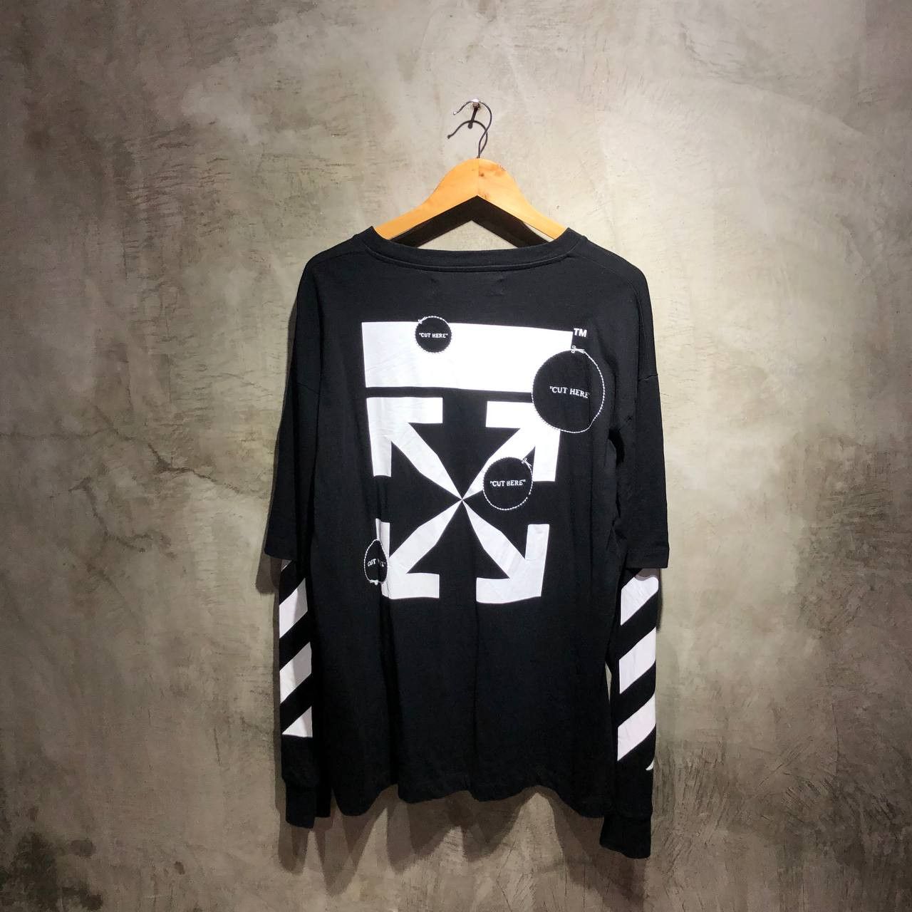 image of Off White Off-White Cut Here Double Long Sleeves Shirt in Black, Men's (Size Large)
