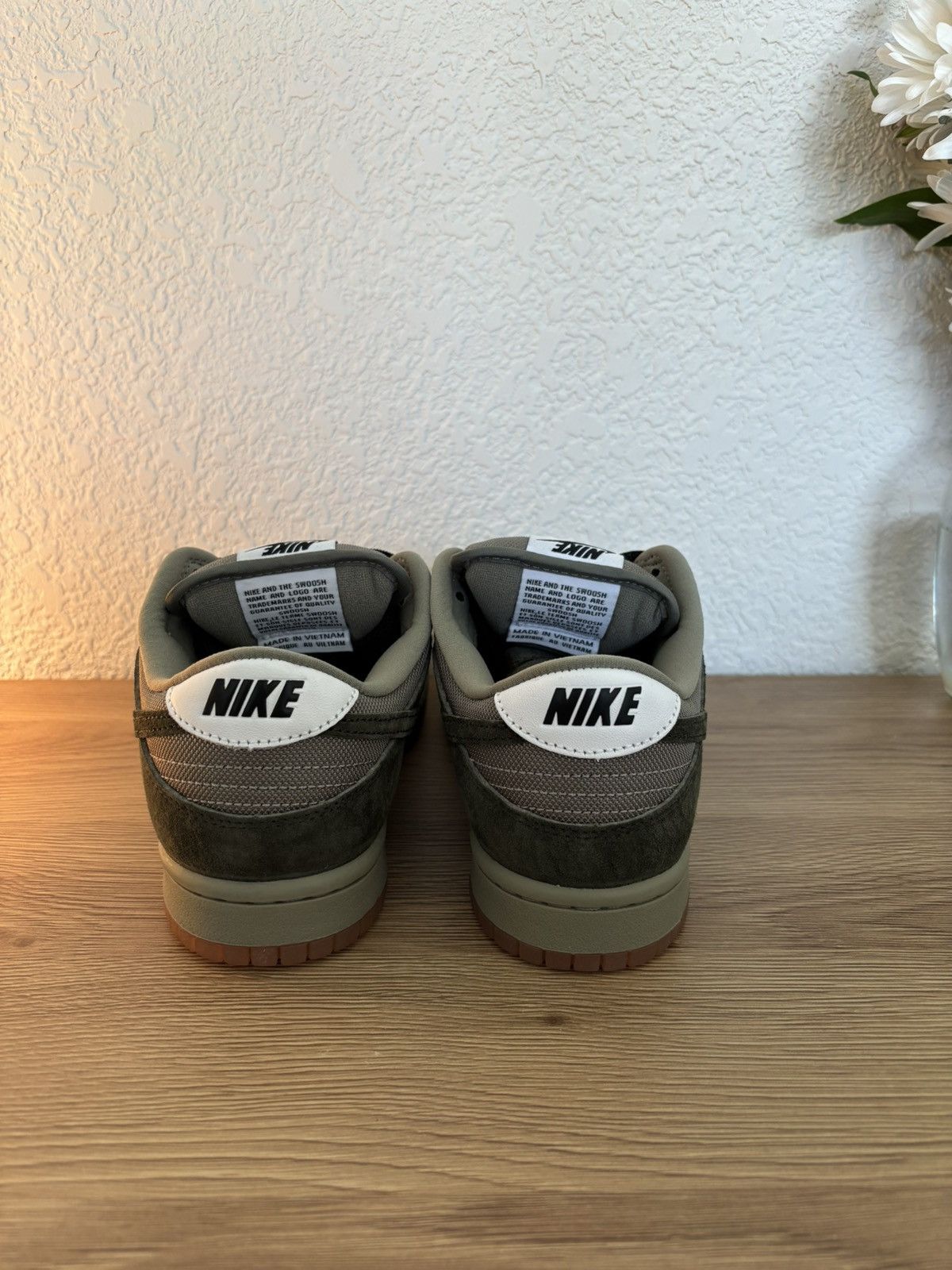 Nike SB Nike Dunk SB Pro B Low Sequoia Green Suede Men's Sneakers Size US 6.5 / EU 39-40 - 7 Thumbnail