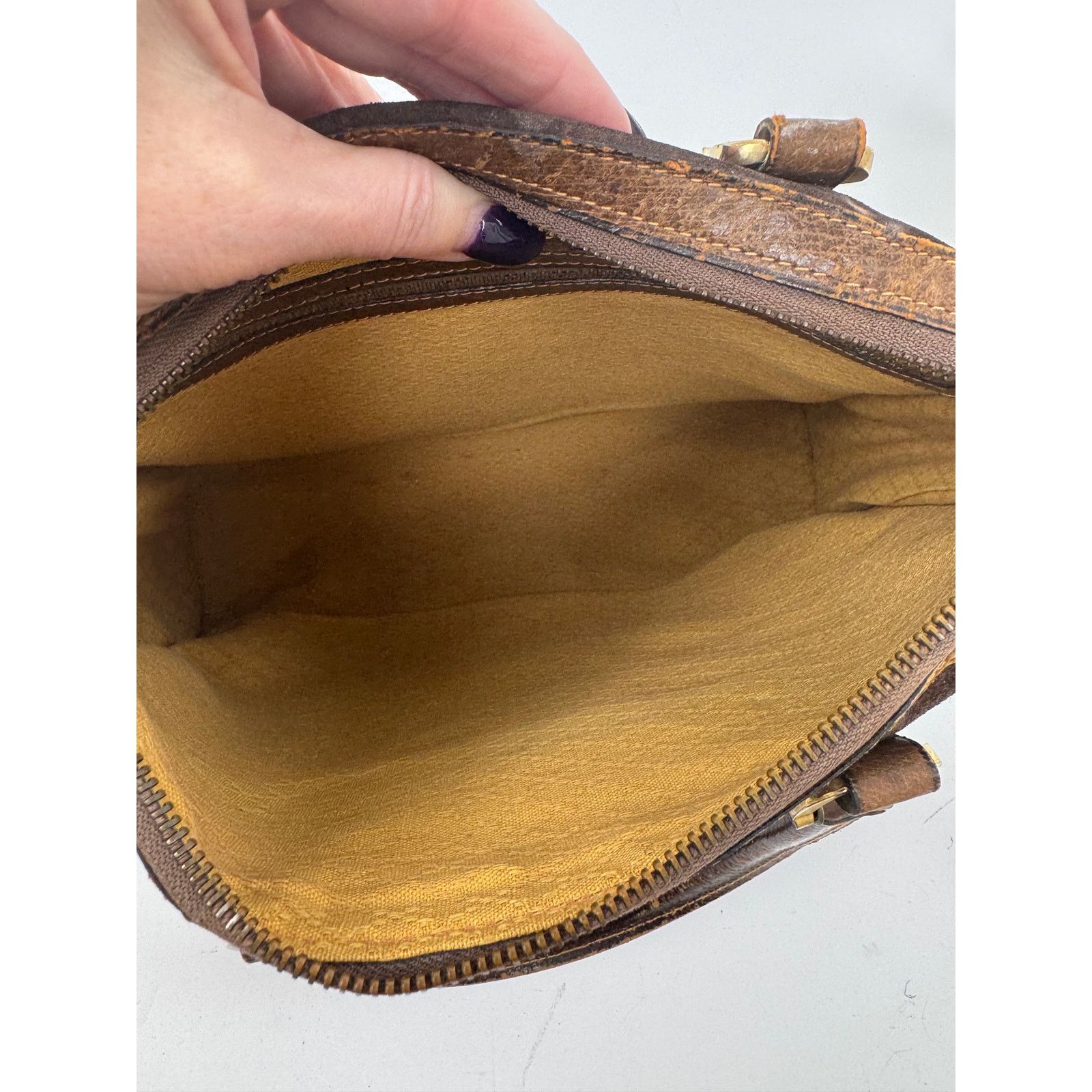 Gucci Gucci Vintage Brown Suede Web Top Handle Bag With D Rings Size ONE SIZE - 3 Thumbnail