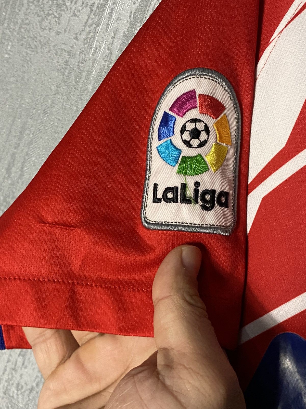Nike × Vintage 2017/18 Atletico Madrid Nike Soccer Jersey Home LaLiga Spain Size US S / EU 44-46 / 1 - 6 Thumbnail