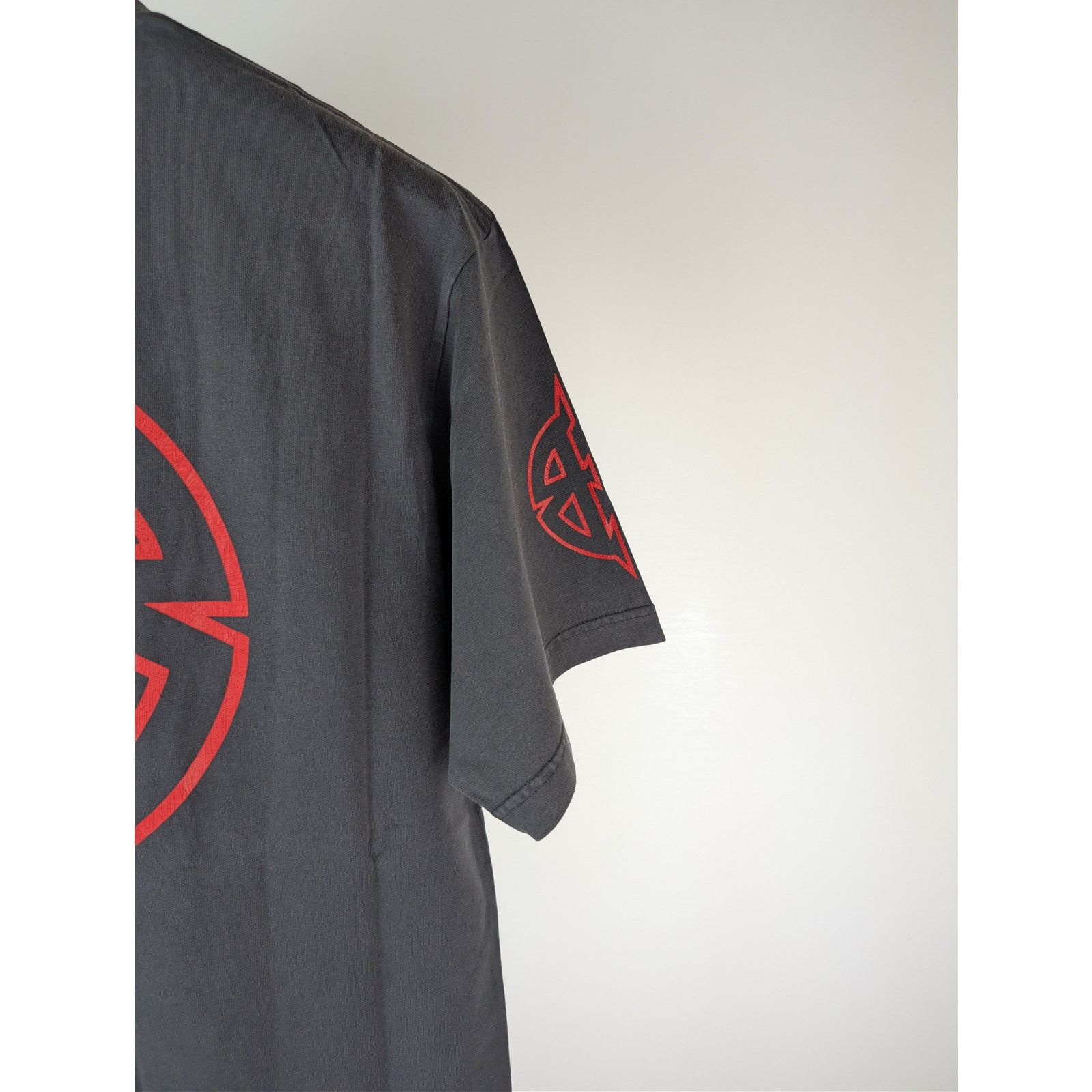 Balenciaga o1rshd1 Metal BB Vintage Jersey Medium Fit T-Shirt in Black Size US XS / EU 42 / 0 - 13 Thumbnail