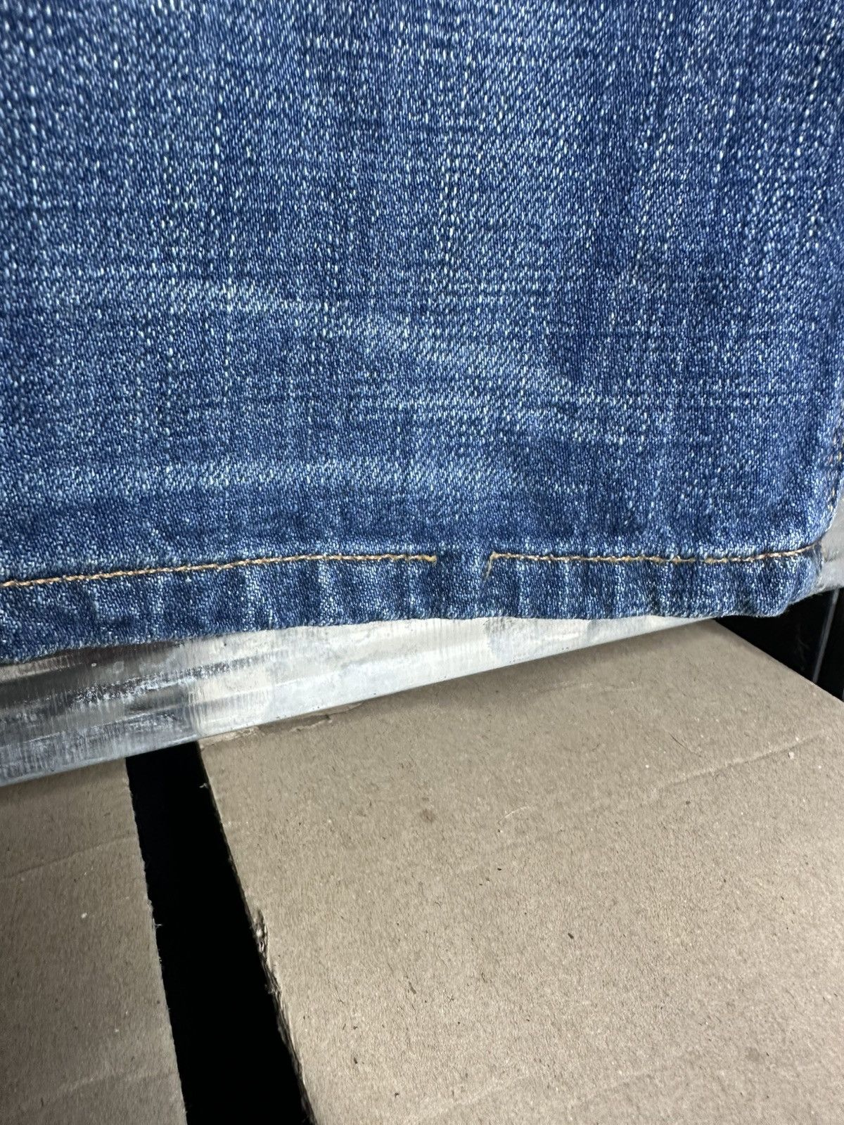 Levi's Levi’s 572 Bootcut Distressed Denim Jeans Vintage Wash Size 28" / US 6 / IT 42 - 9 Thumbnail
