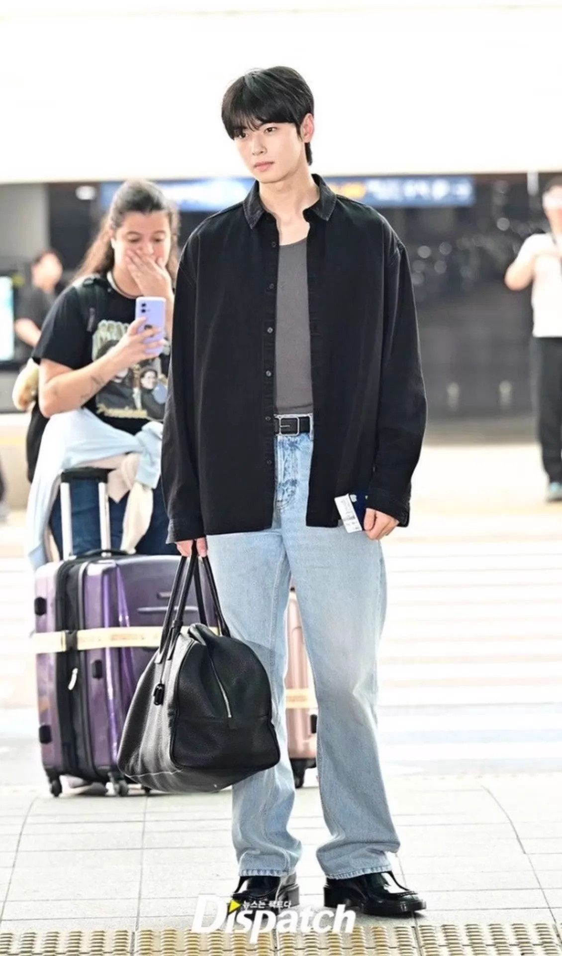 Saint Laurent Paris SLP24FW Embroidered YSL Logo Washed Black Denim Shirt XS Size US XS / EU 42 / 0 - 8 Thumbnail