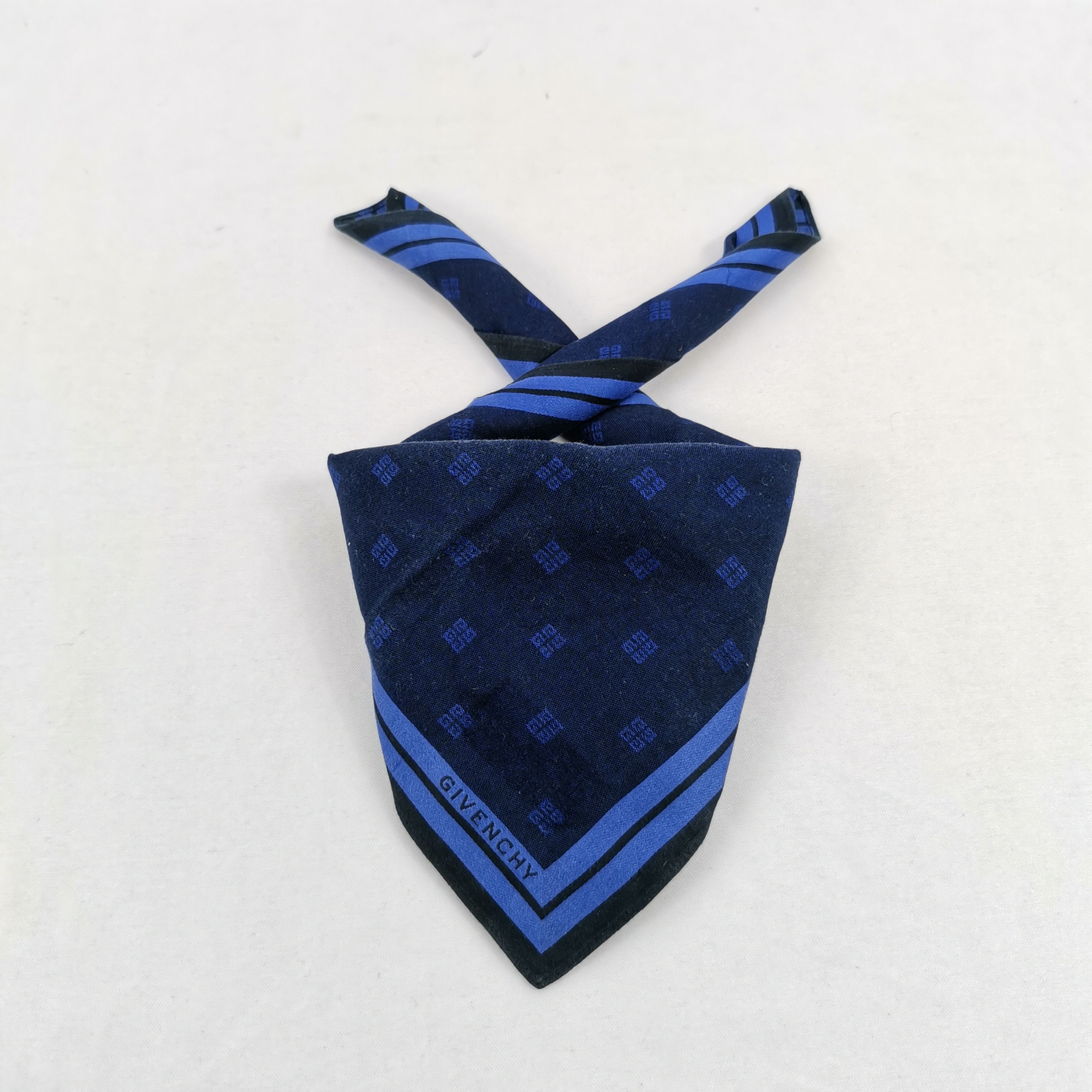 Givenchy Vintage Givenchy Handkerchief Neckerchief Bandana Size ONE SIZE - 1 Thumbnail