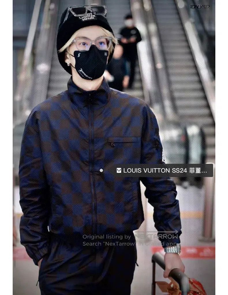 Louis Vuitton Louis Vuitton Fei Dong Co-branded Blue Checkerboard Embroi Size US S / EU 44-46 / 1 - 8 Thumbnail