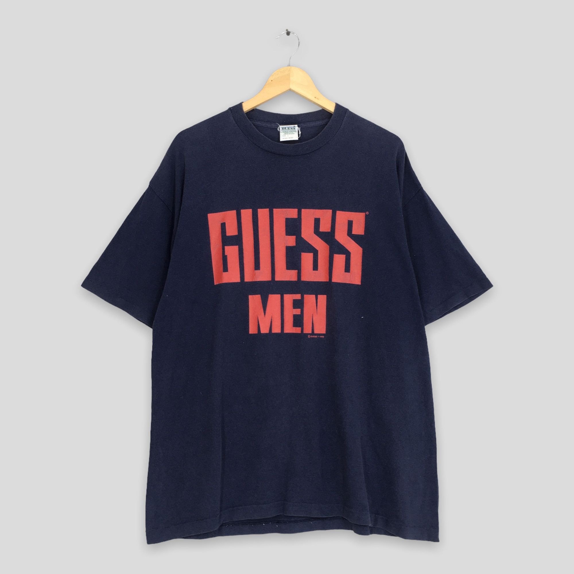 Guess Vintage 90's Guess Men Usa Blue T shirt Large Size US L / EU 52-54 / 3 - 1 Thumbnail