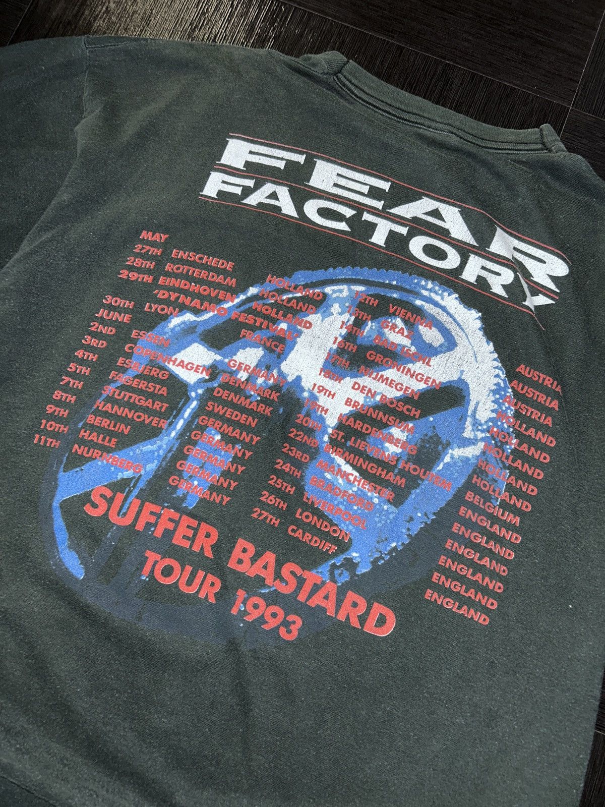 Vintage Vintage Thrashed Fear Factory Tour Tee Size US XL / EU 56 / 4 - 6 Thumbnail
