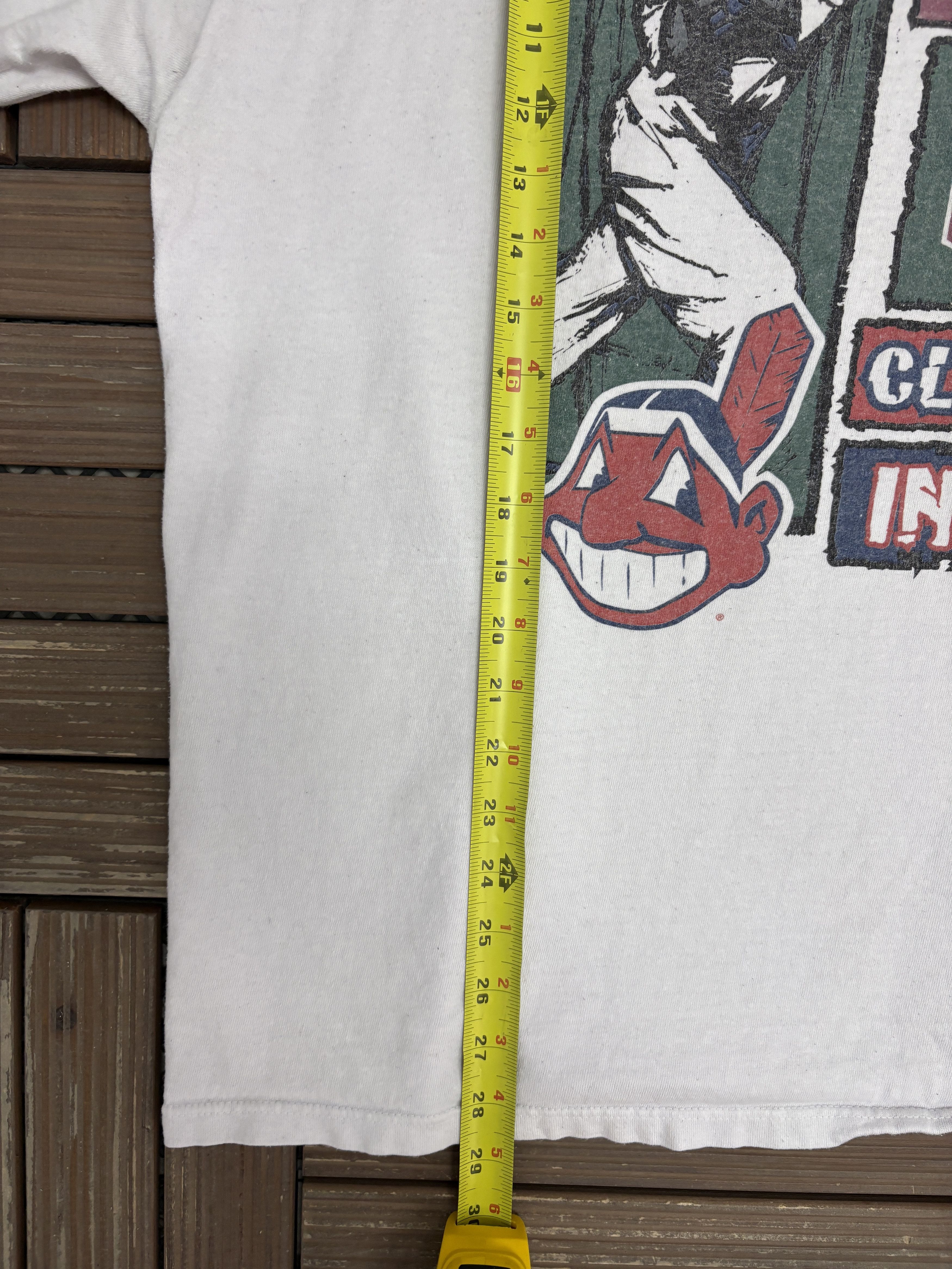 Vintage Cleveland Indians Central Division Champions Vintage T-Shirt Size US XXL / EU 58 / 5 - 7 Thumbnail