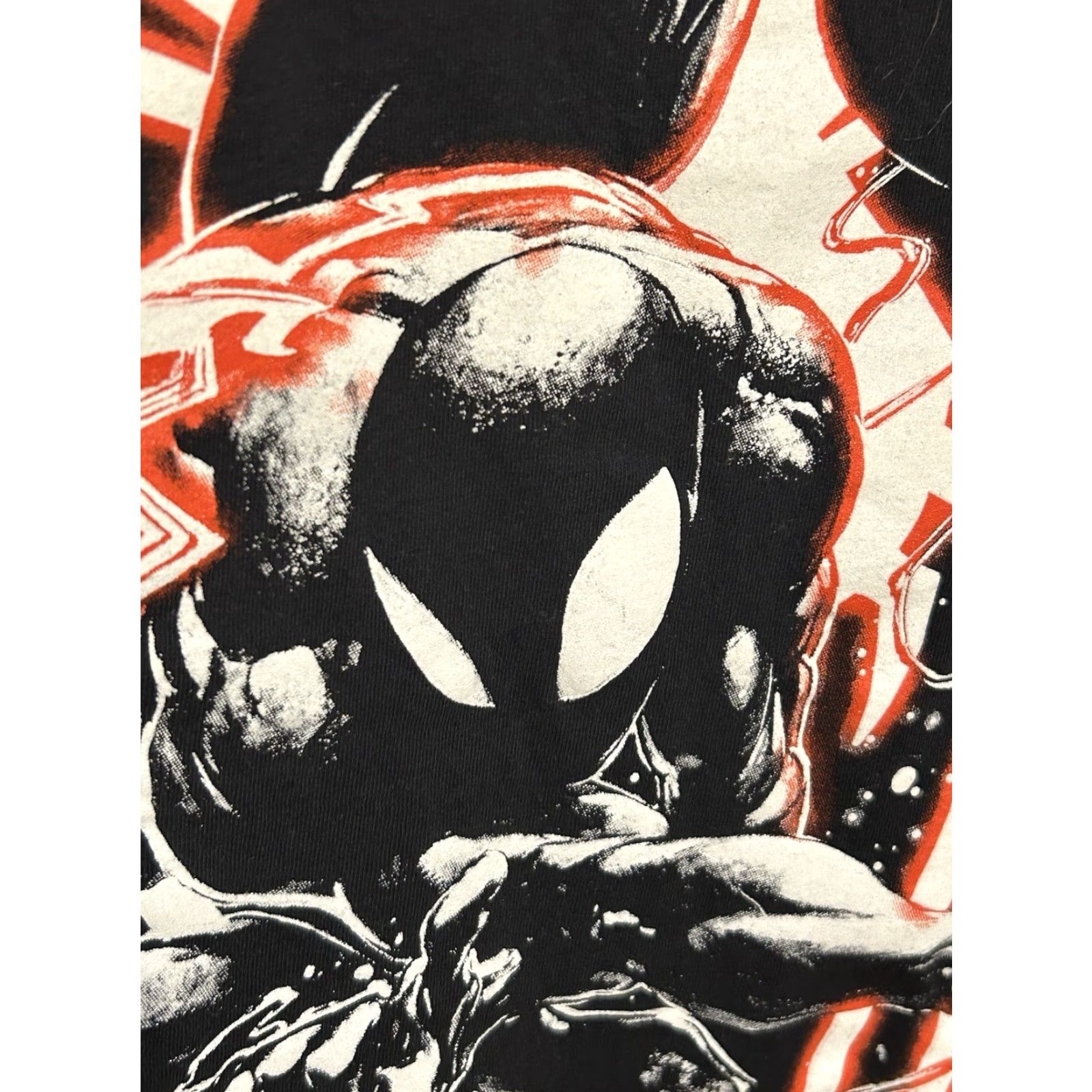 Vintage Spider-Man Black Symbiote Suit Swinging Shirt Men Large Black Short Sleeve Logo Graphic Tee Marvel Comics Movie Marvel Shirt Men L Black Graphic Tee Size US L / EU 52-54 / 3 - 3 Thumbnail