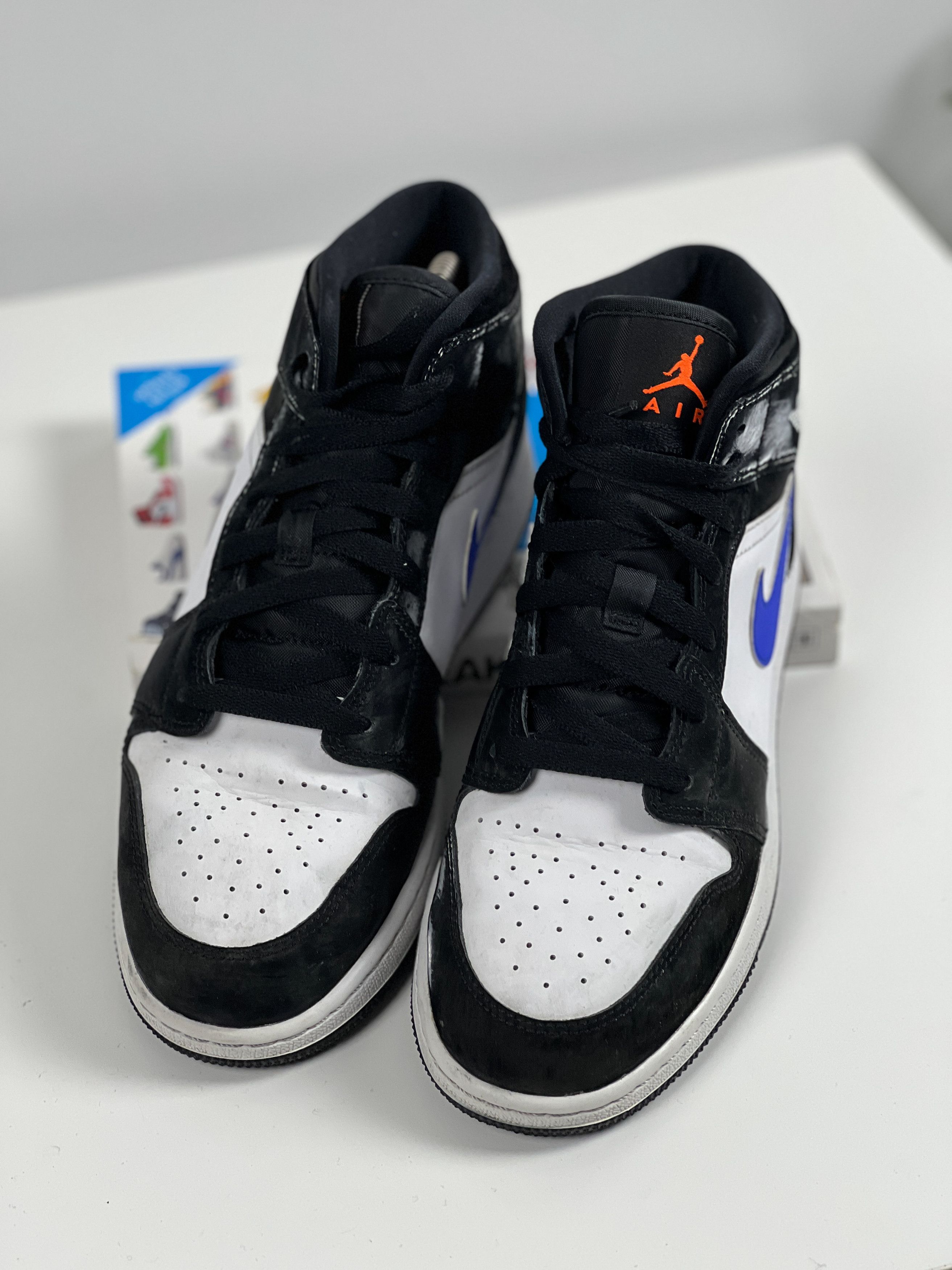 Jordan Brand Air Jordan 1 Mid GS 'Black Racer Blue' '554725-084' Size US 7 / EU 40 - 3 Thumbnail