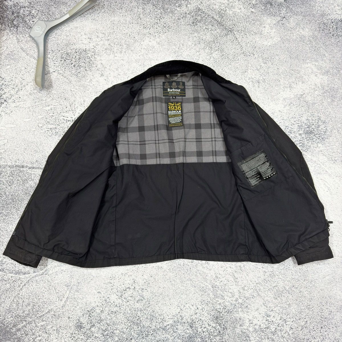 Barbour × Designer Waxed Barbour International Rebel Jacket XL size Size US XL / EU 56 / 4 - 10 Thumbnail