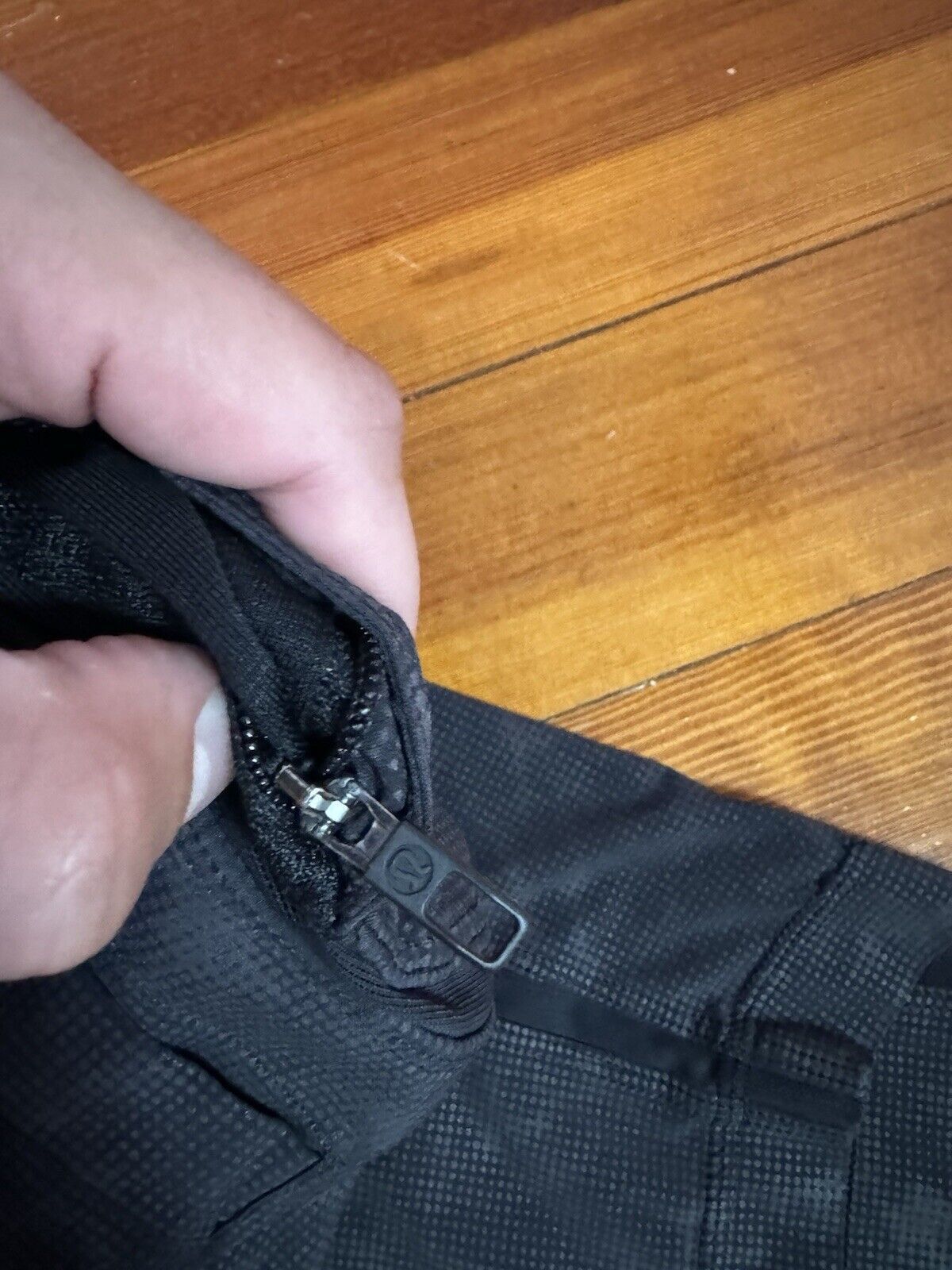 Lululemon Lululemon Pace Breaker Shorts Lined Small - Reflective Black Size US 29 - 4 Thumbnail