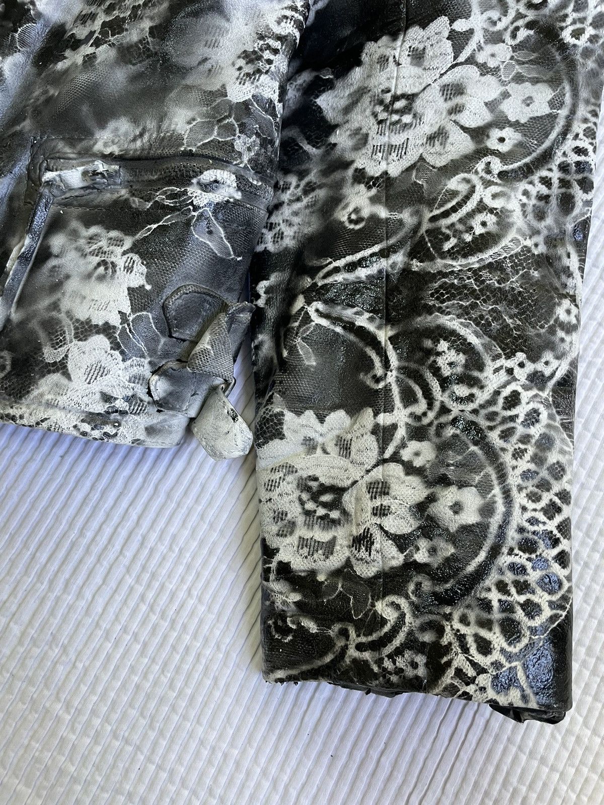 Handmade PERFECT SEXY CAFE RACER MOTO JACKET Size US M / EU 48-50 / 2 - 5 Thumbnail