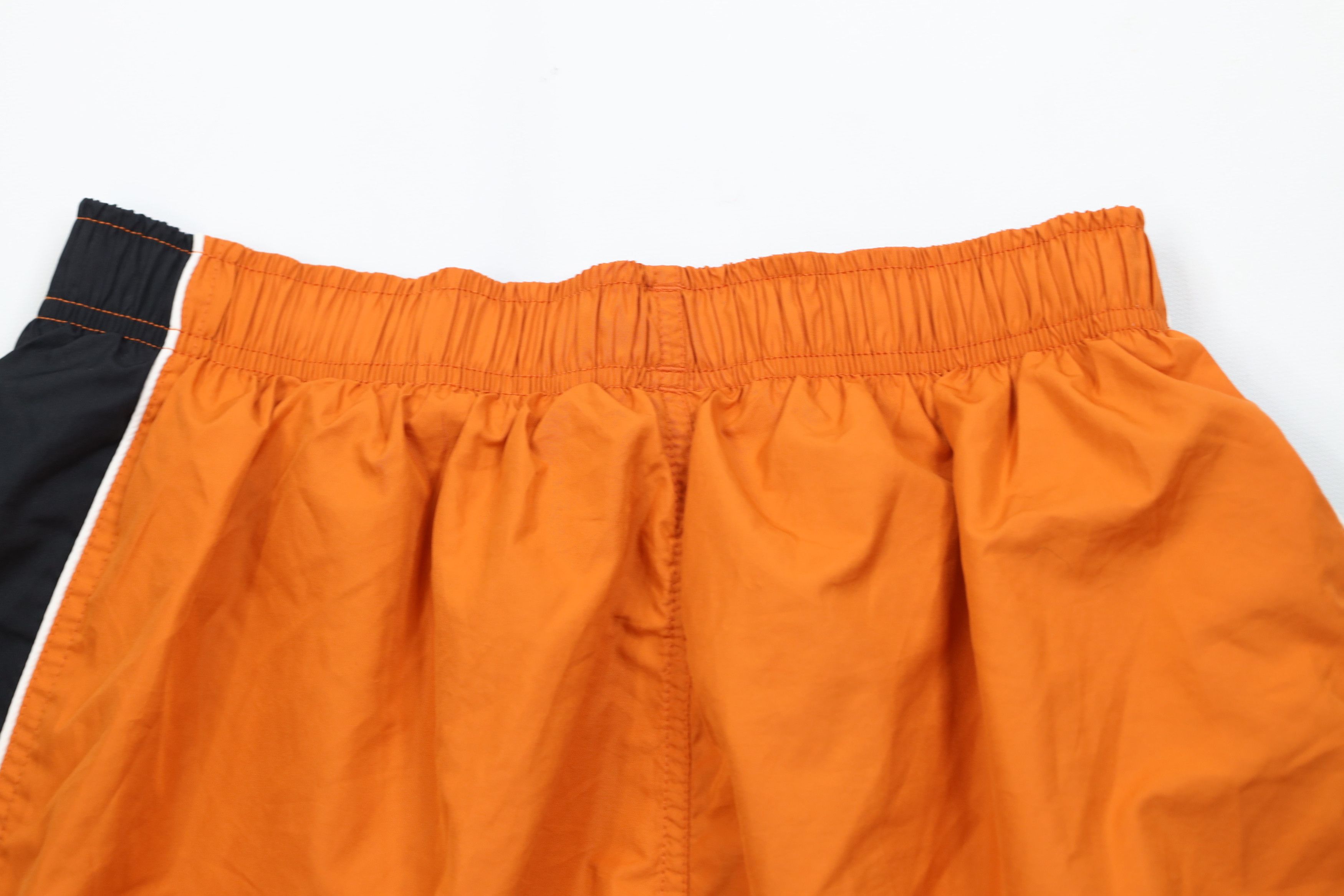 Reebok Vintage 90s Reebok Spell Out Lined Windbreaker Shorts Orange Size US 32 / EU 48 - 10 Thumbnail