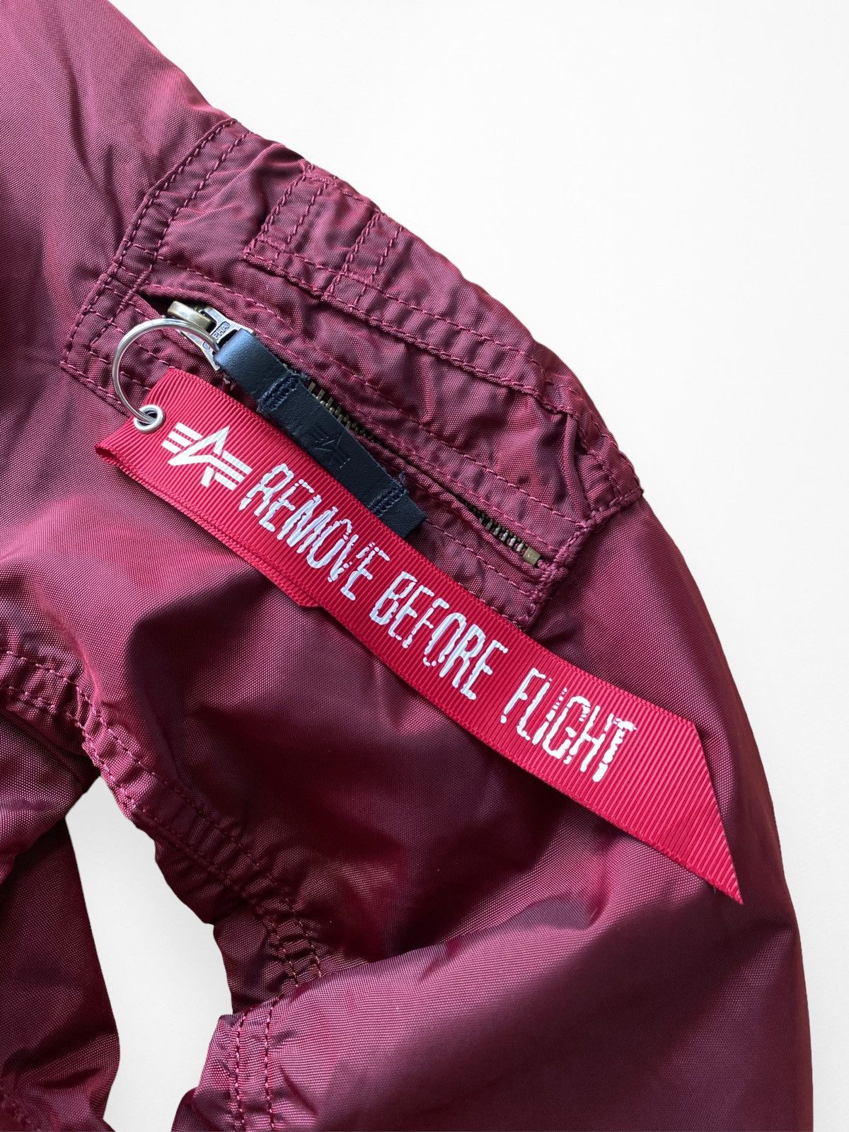 Alpha Industries Alpha Industries MA-1 nylon bomber jacket unisex Size S / US 4 / IT 40 - 6 Thumbnail