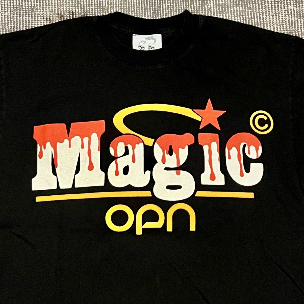 Online Ceramics Online Ceramics MAGIC OPN Tee Oneohtrix Point Never Lopatin Size US M / EU 48-50 / 2 - 2 Thumbnail