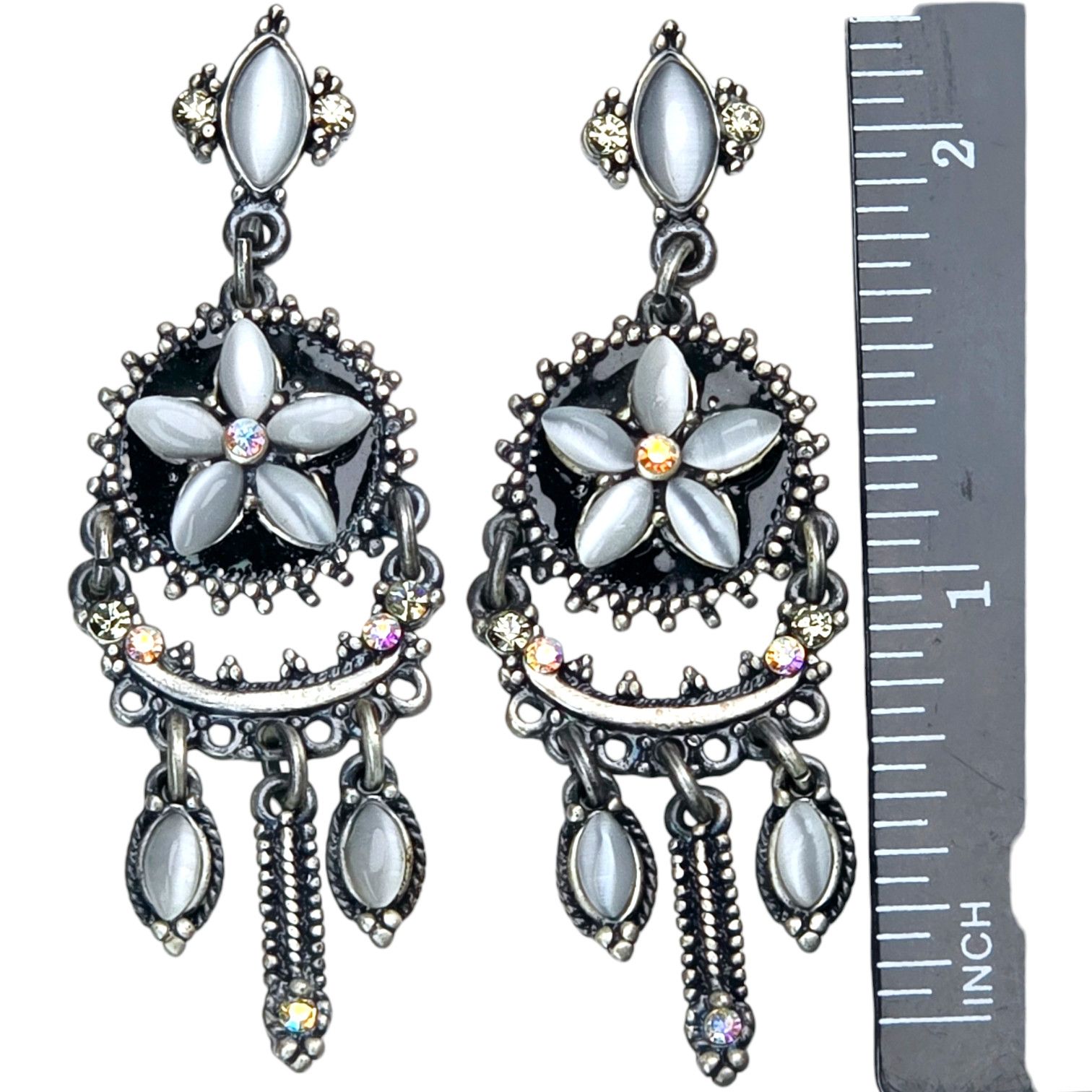 Other Landau Chandelier Dangle Earrings Silver Tone Crystal Daisy Size ONE SIZE - 4 Thumbnail