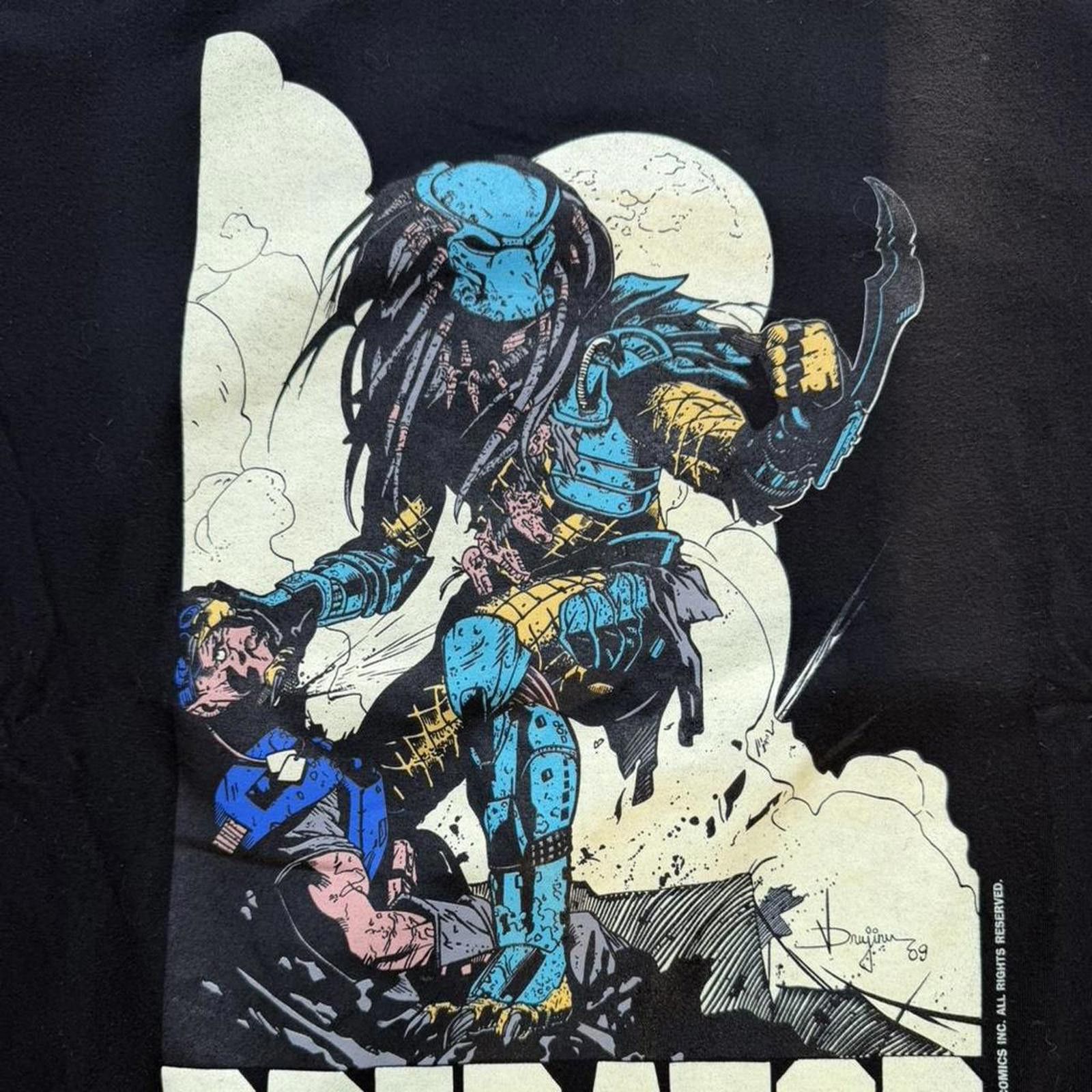 Other 1999 Predator Dark Horse Comics tee Size US XL / EU 56 / 4 - 2 Thumbnail