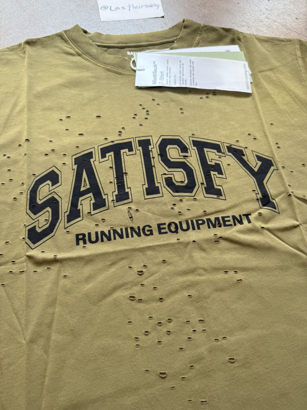 Satisfy Satisfy Running Equipment MothTech Tee Olive Green Medium Size US M / EU 48-50 / 2 - 2 Thumbnail