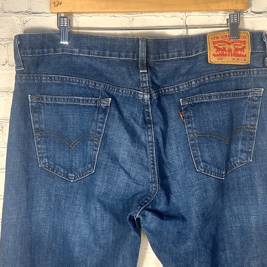 Levi's VINTAGE Levi’s 569 Jeans Loose Straight Medium Wash Mens W36 x L30 Blue Size US 36 / EU 52 - 5 Thumbnail