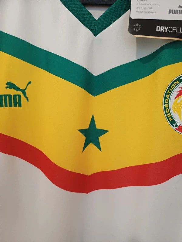 Puma Senegal national team shirt - PUMA (2022, new, with tags) Size US M / EU 48-50 / 2 - 4 Thumbnail