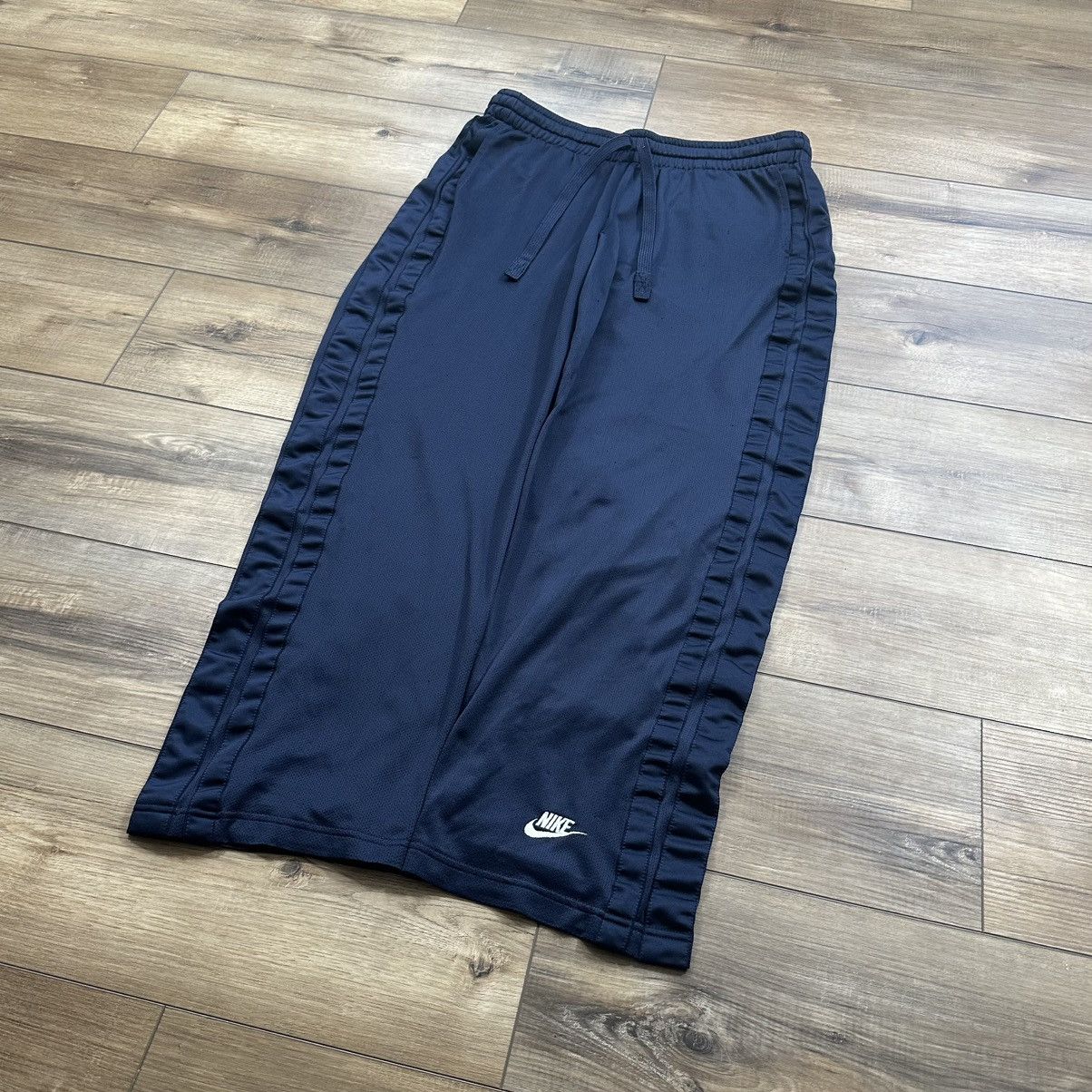 Nike Vintage 2000s Y2K Nike Navy Wide Leg Athletic Track Pants Size US 32 / EU 48 - 2 Thumbnail