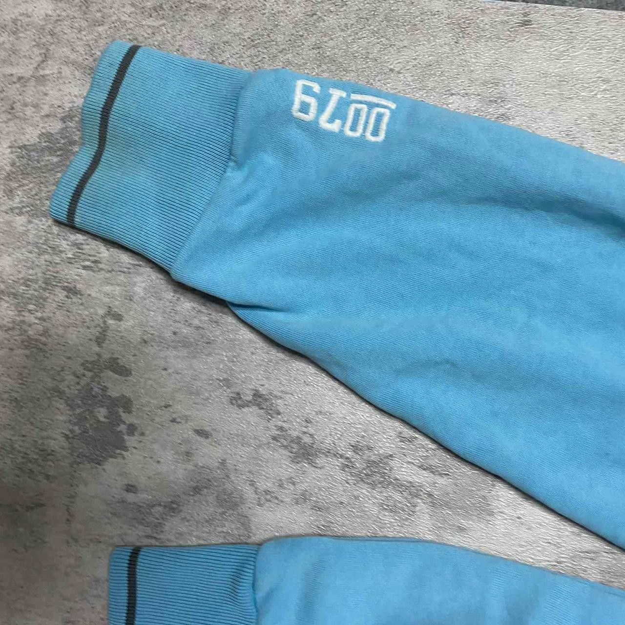 Diesel Blue diesel Hoodie vintage Stains Size US L / EU 52-54 / 3 - 7 Thumbnail