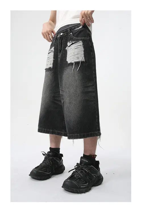 Japanese Brand Black Vintage Straight Washed Ripped Denim Shorts Size US 32 / EU 48 - 3 Thumbnail
