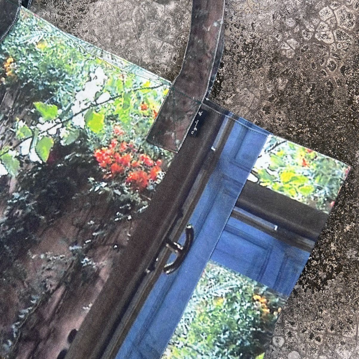 agnes b. Agnes b Vibrant Floral Tote Bag Size ONE SIZE - 4 Thumbnail