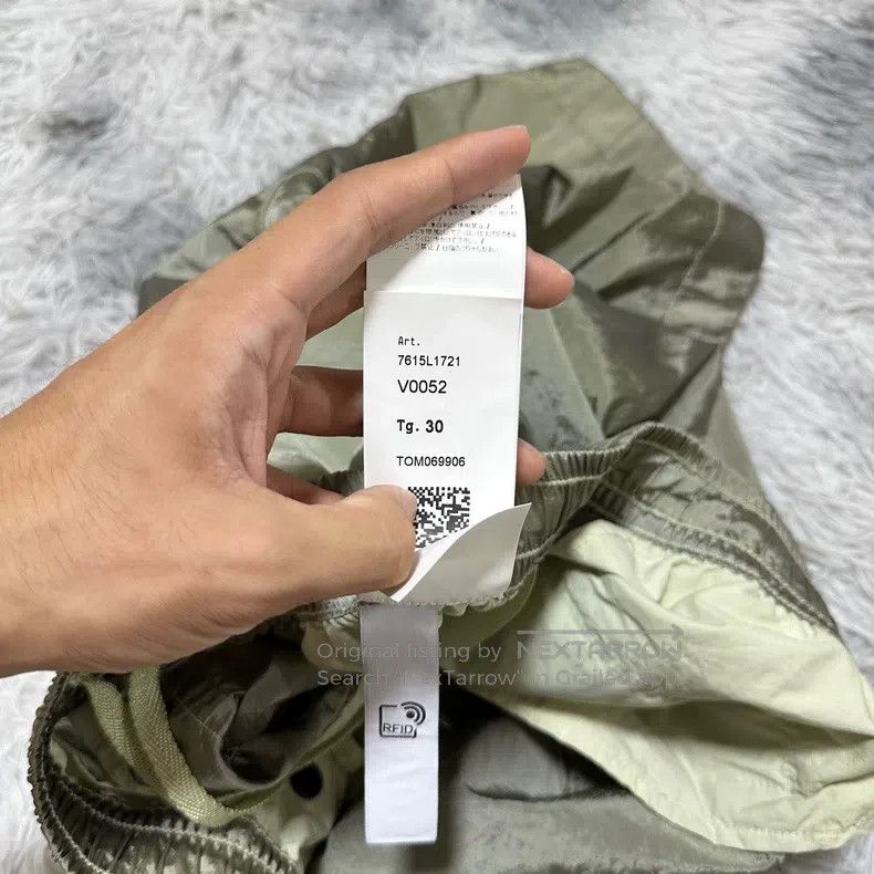 Stone Island Stone Island Metallic Nylon Shorts Light Green Size US 30 / EU 46 - 7 Thumbnail