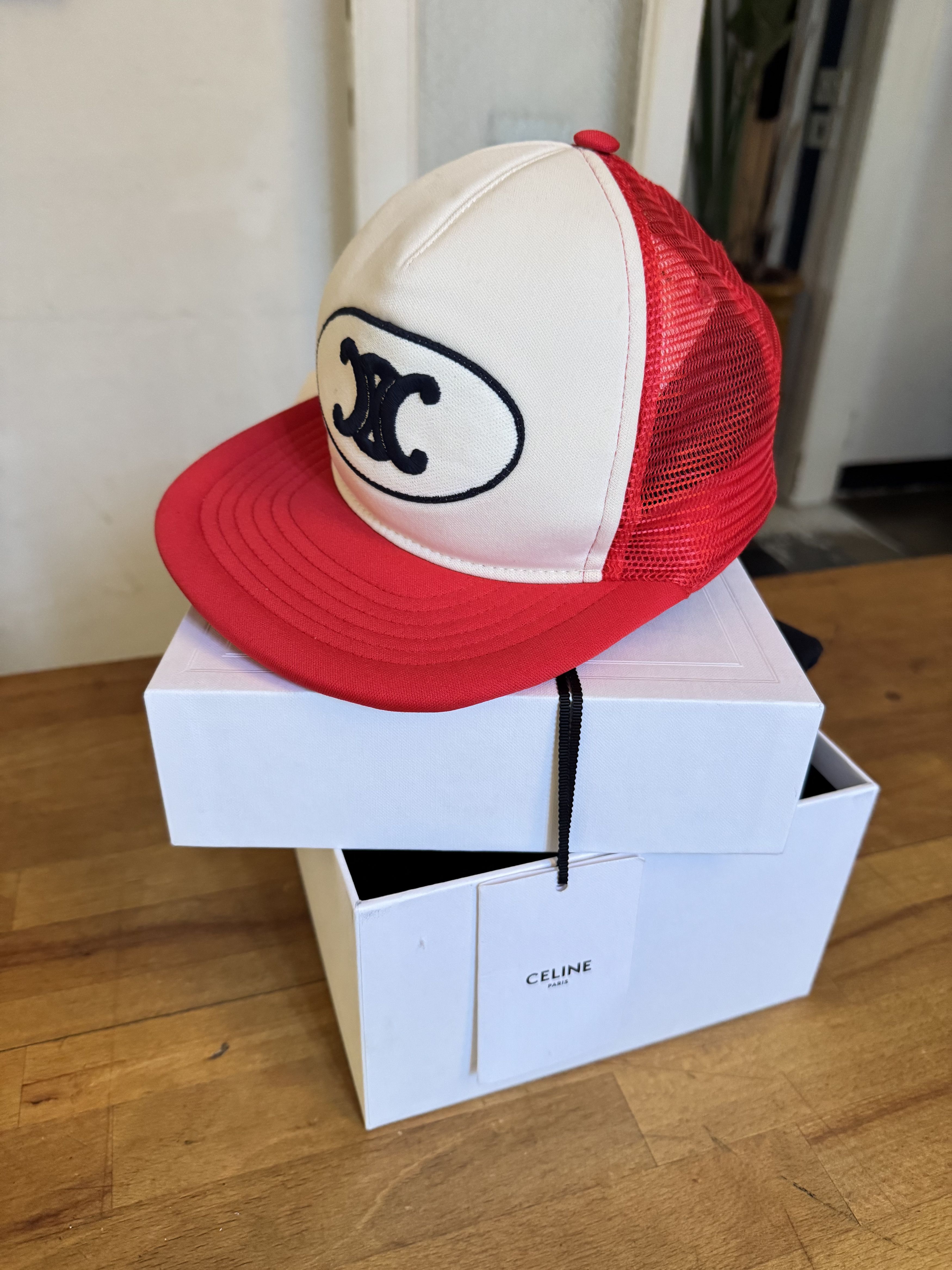 Celine × Hedi Slimane RARE Celine Mesh Red Trucker Hat Triomphe Size ONE SIZE - 1 Thumbnail