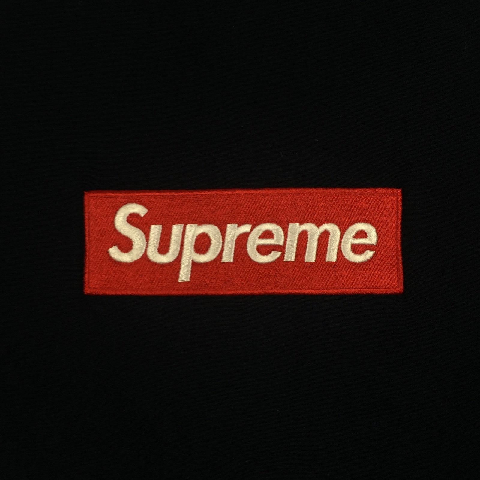 Supreme 2015 Supreme Navy Box Logo Crewneck Size US L / EU 52-54 / 3 - 3 Thumbnail