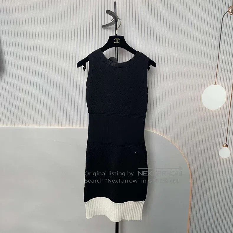 Chanel Chanel Sleeveless dress Size XS / US 0-2 / IT 36-38 - 2 Thumbnail