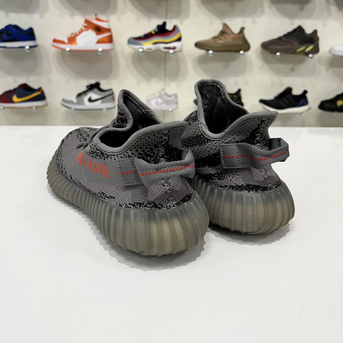 Adidas Adidas Yeezy Boost 350 V2 Beluga 2.0 Size US 6.5 / EU 39-40 - 4 Thumbnail