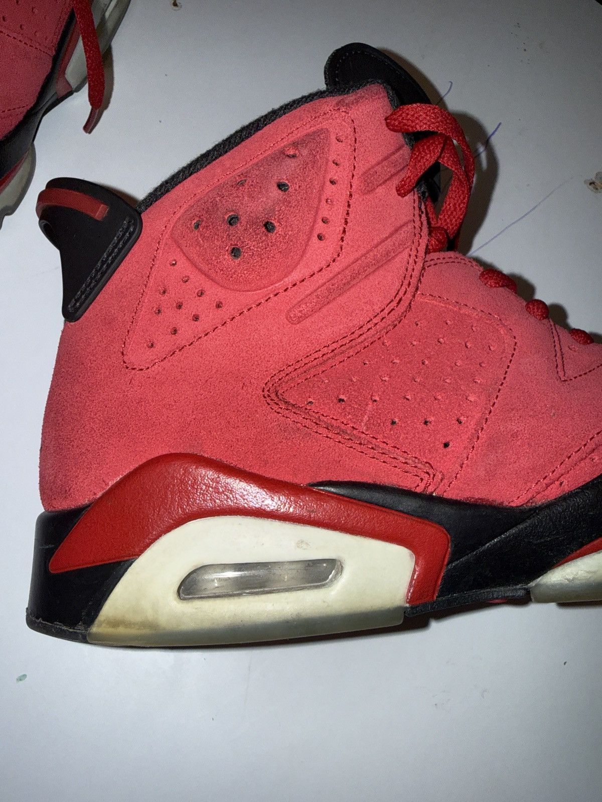 Nike Jordan 6 Toro Size US 9 / EU 42 - 10 Thumbnail