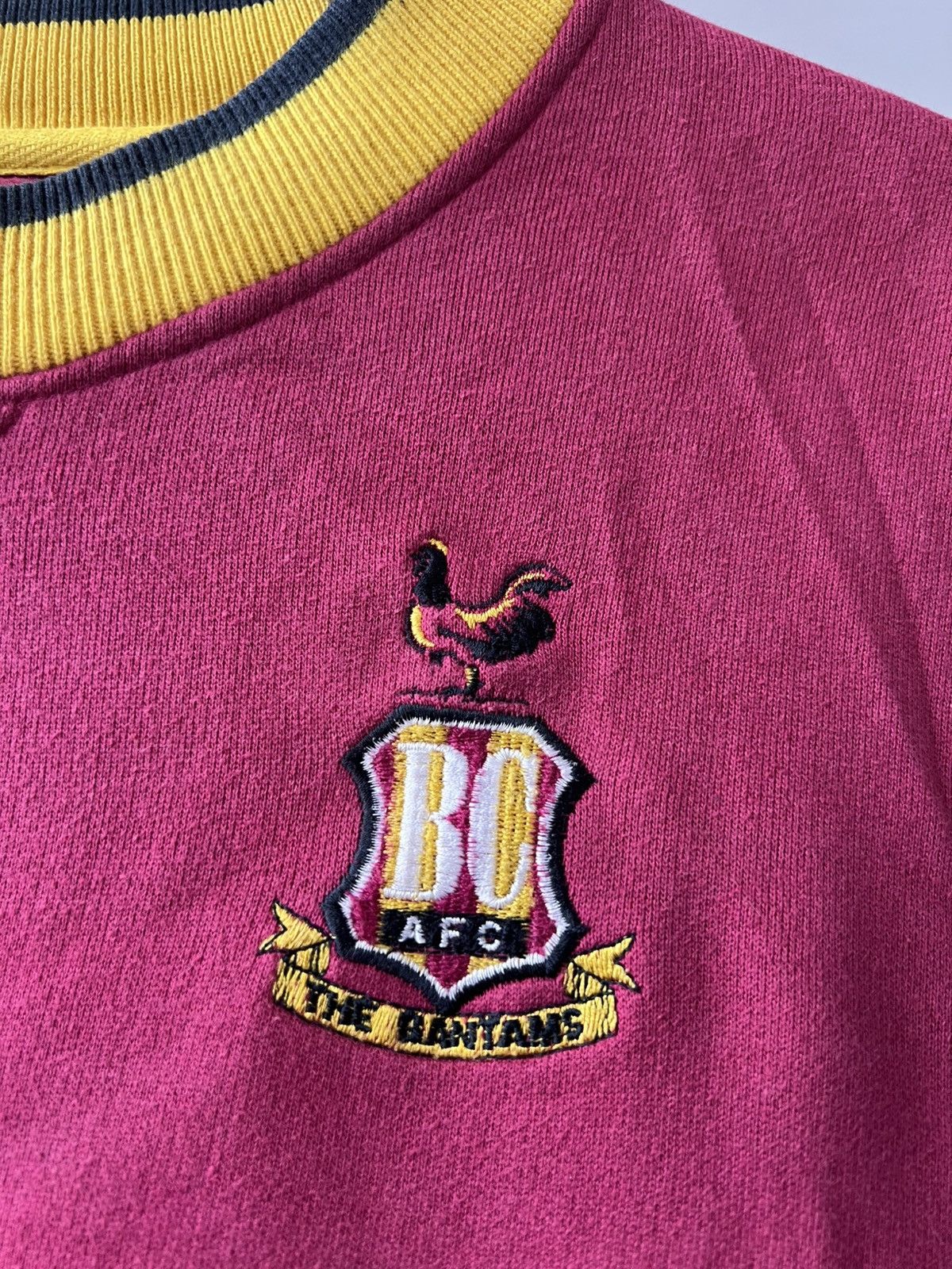 Asics 1999/2000 BRADFORD CITY TRAINING/TRAVEL SOCCER SWEATSHIRT Size US XXL / EU 58 / 5 - 7 Thumbnail
