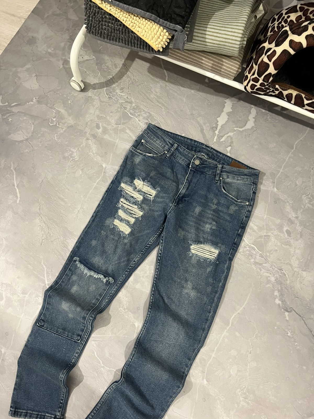Japanese Brand Multi-pocket Distressed Archive / Vintage Slim Fit Glamour Size US 32 / EU 48 - 2 Thumbnail