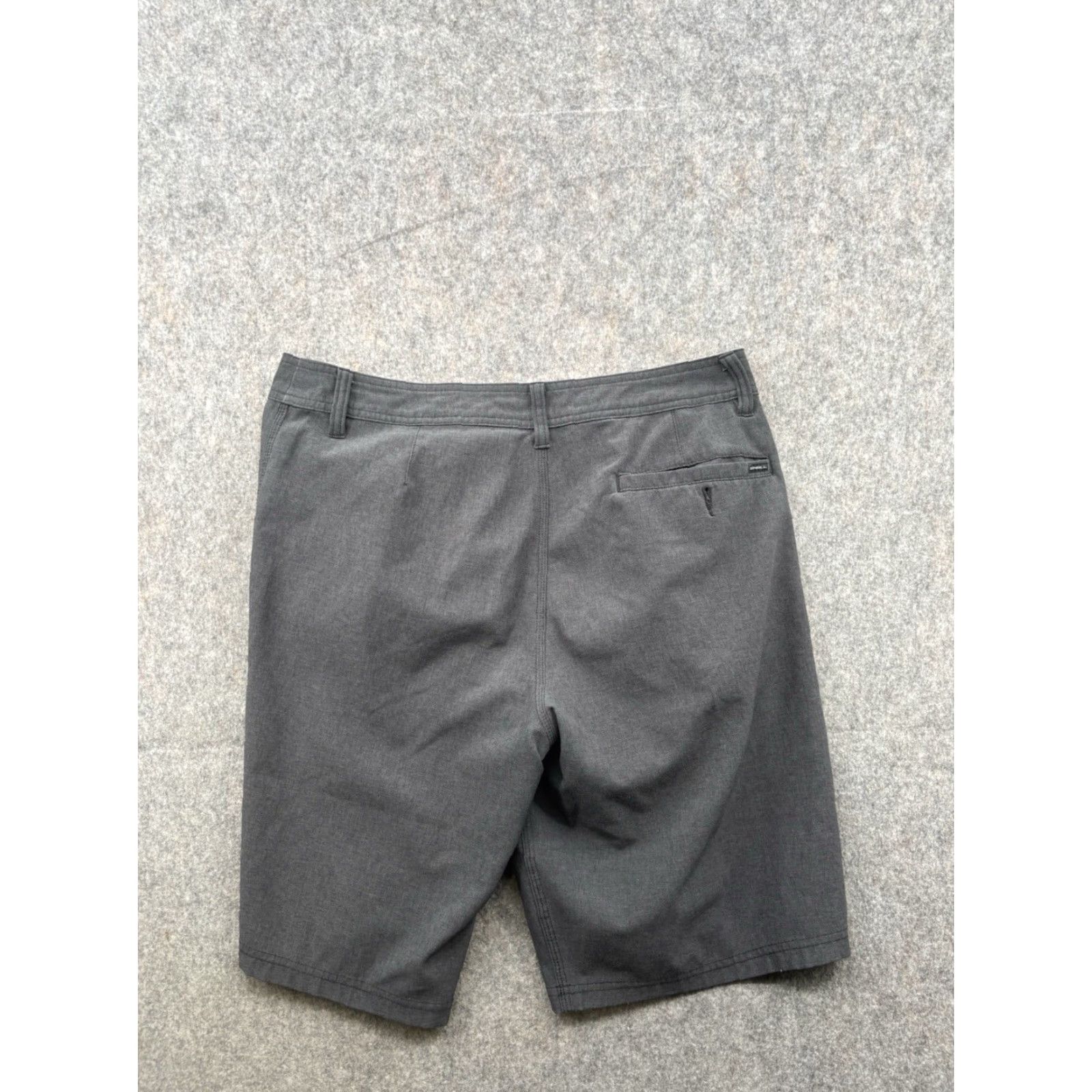 O'Neill O’Neill Men’s Gray Shorts Size 34 Classic Fit Pockets Casual Chino 9in Inseam Size US 34 / EU 50 - 7 Thumbnail