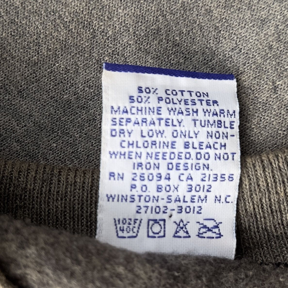 Champion VINTAGE CHAMPION TIE DYE EMBROIDERY LOGO RARE CUSTOMADE Size US M / EU 48-50 / 2 - 10 Thumbnail