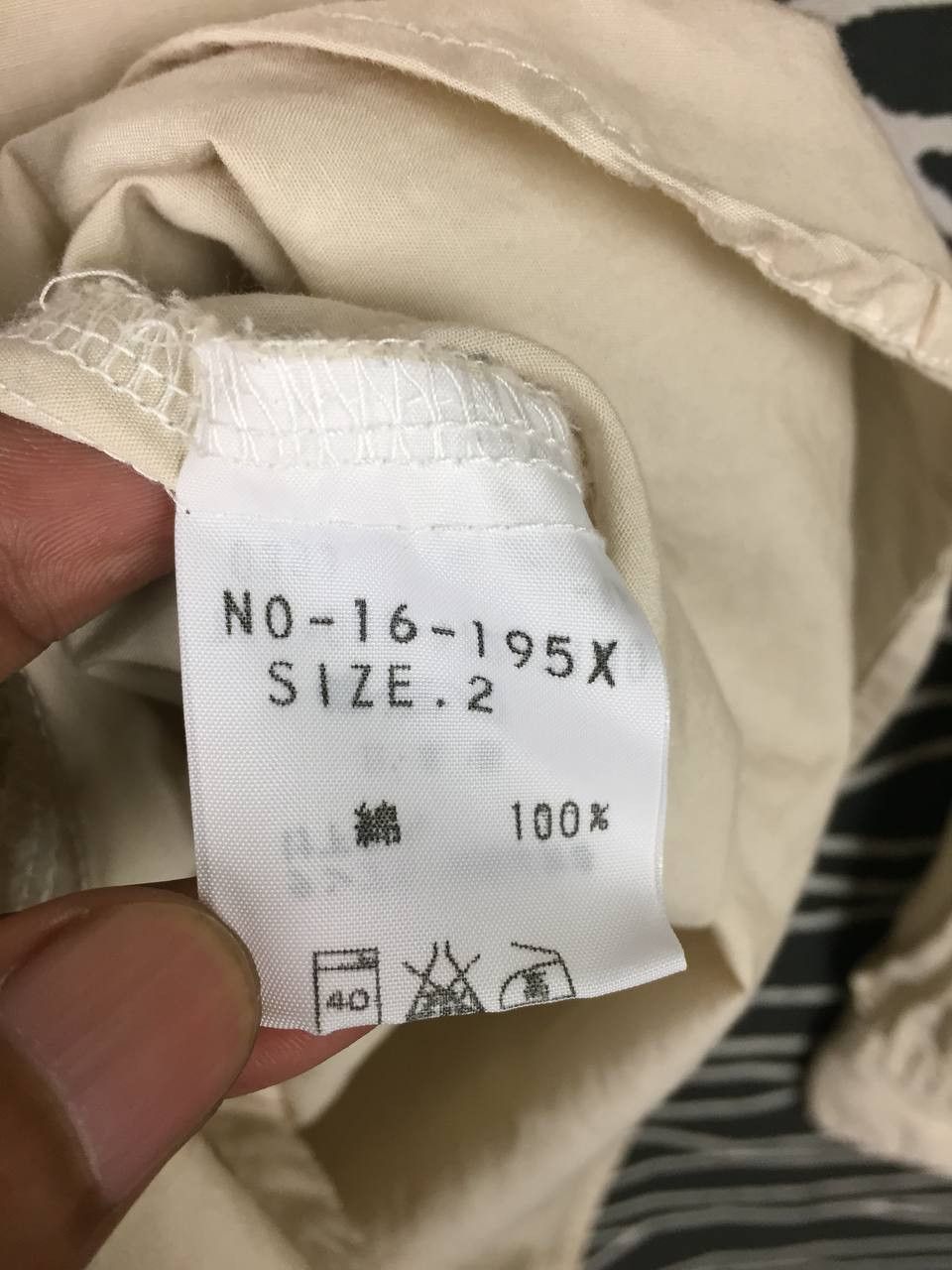 Japanese Brand D.M.G Domingo Made in Japan Cream Button Up Shirt Size US S / EU 44-46 / 1 - 14 Thumbnail