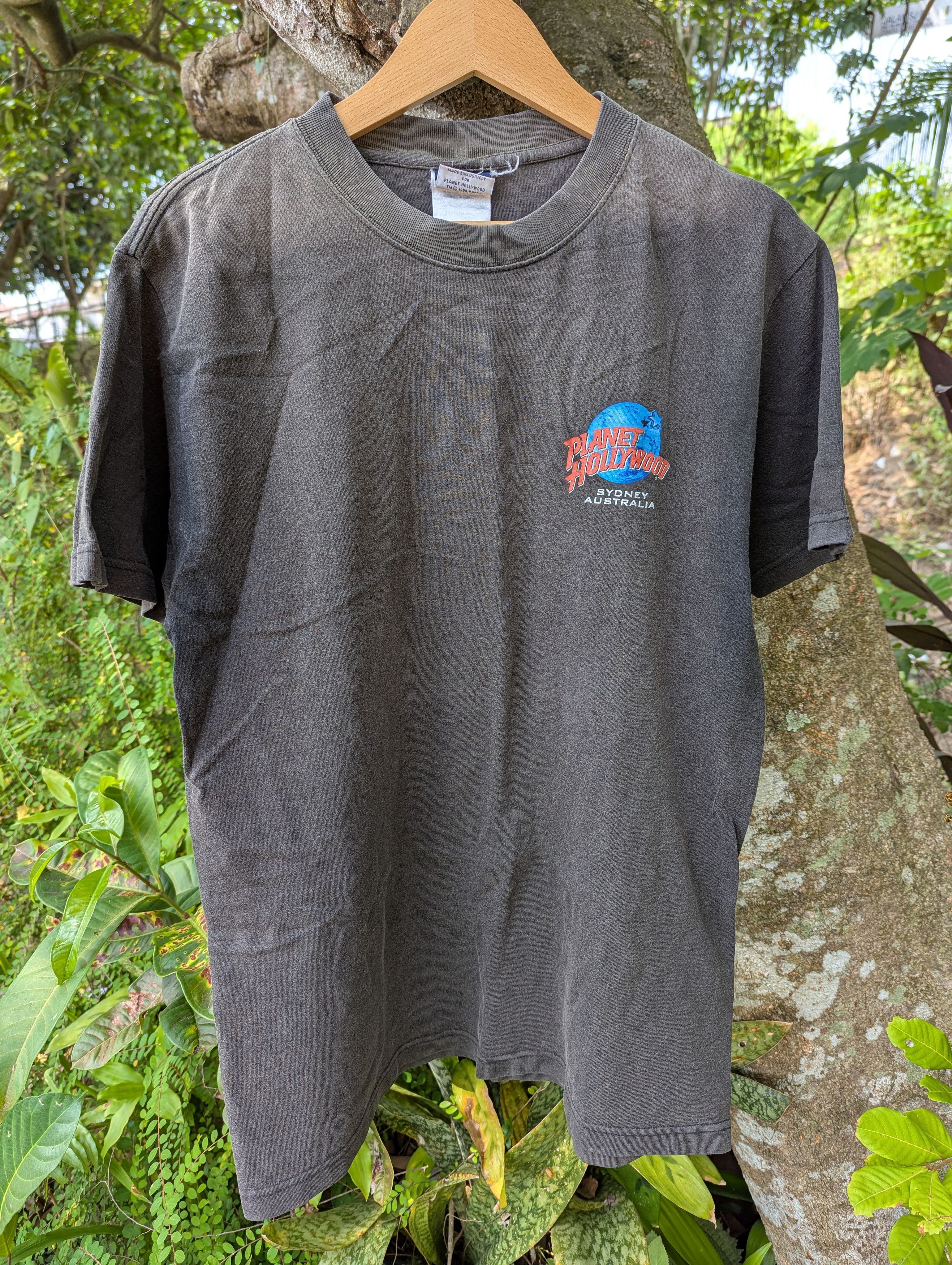 Planet Hollywood Y2K PLANET HOLLYWOOD SYDNEY SUNFADED TSHIRT Size US M / EU 48-50 / 2 - 2 Thumbnail