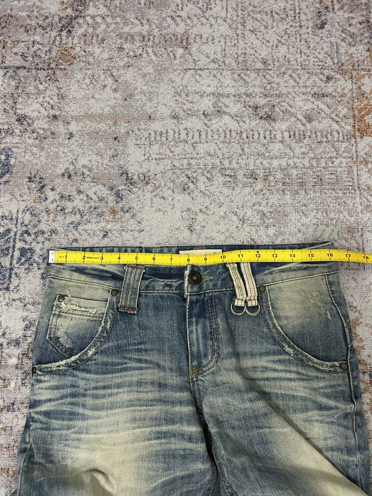 If Six Was Nine × Isamu Katayama Backlash × Japanese Brand Lolita Washed Buckle Back Cropped jeans Size US 32 / EU 48 - 18 Thumbnail