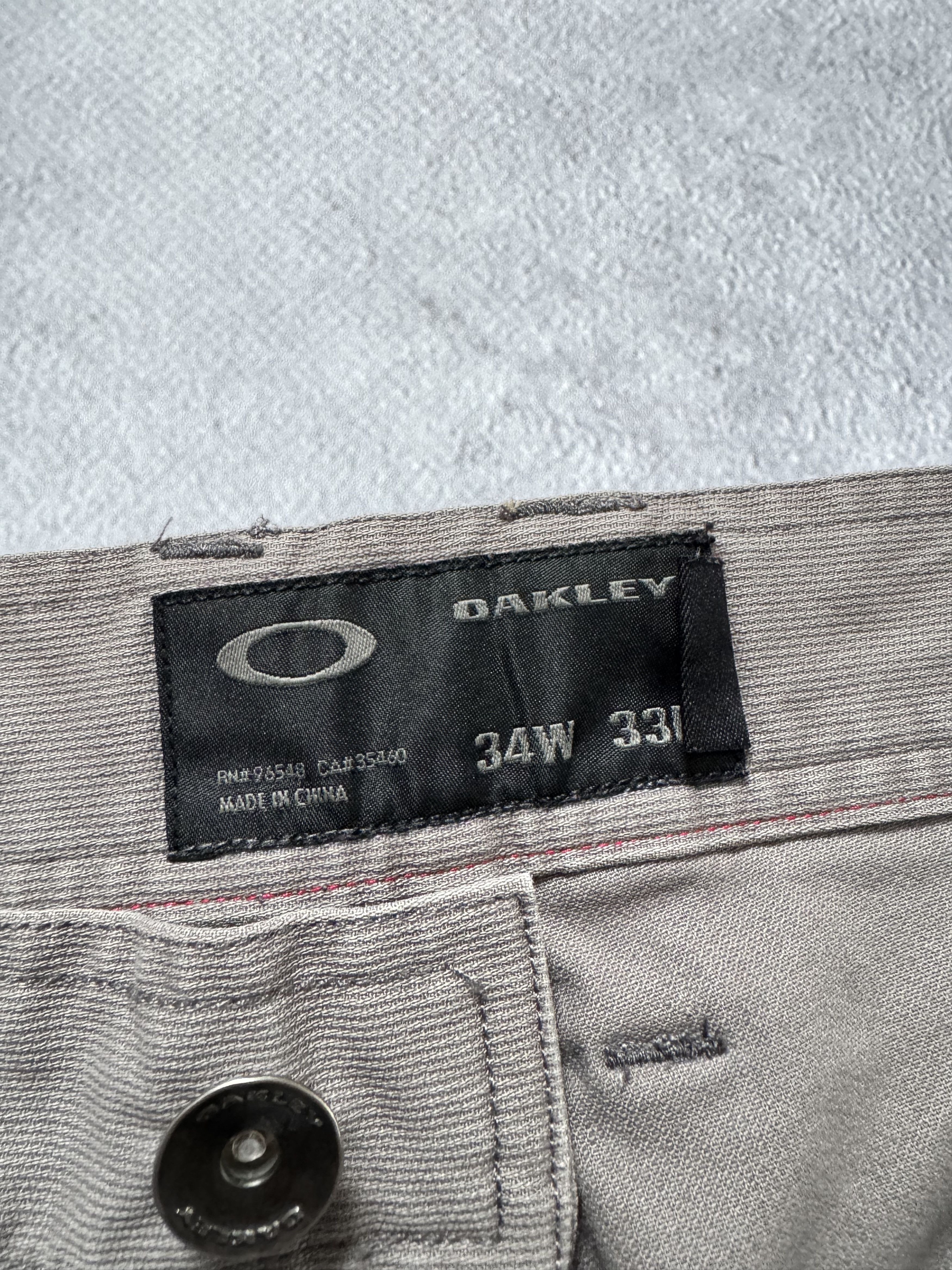 Oakley Oakley Men's Golf Pants Grey Vintage Size US 34 / EU 50 - 8 Thumbnail