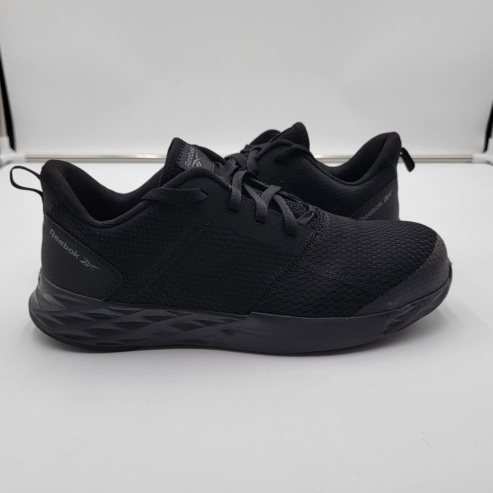 Reebok Reebok Astrostride Black Athletic Work Shoe Mens Sz 10.5M Size US 10.5 / EU 43-44 - 1 Thumbnail